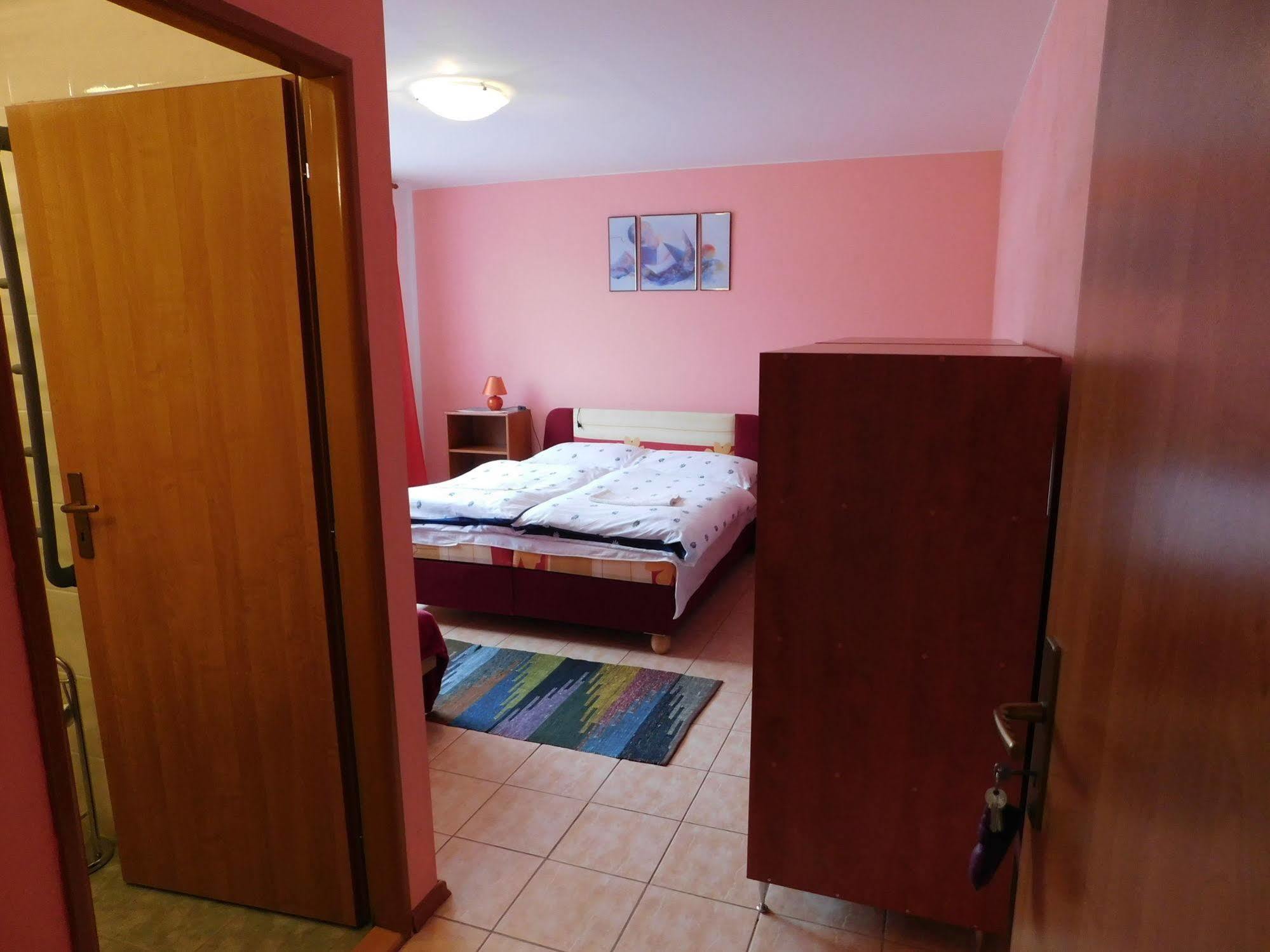 Apartmany Tania Závažná Poruba Εξωτερικό φωτογραφία