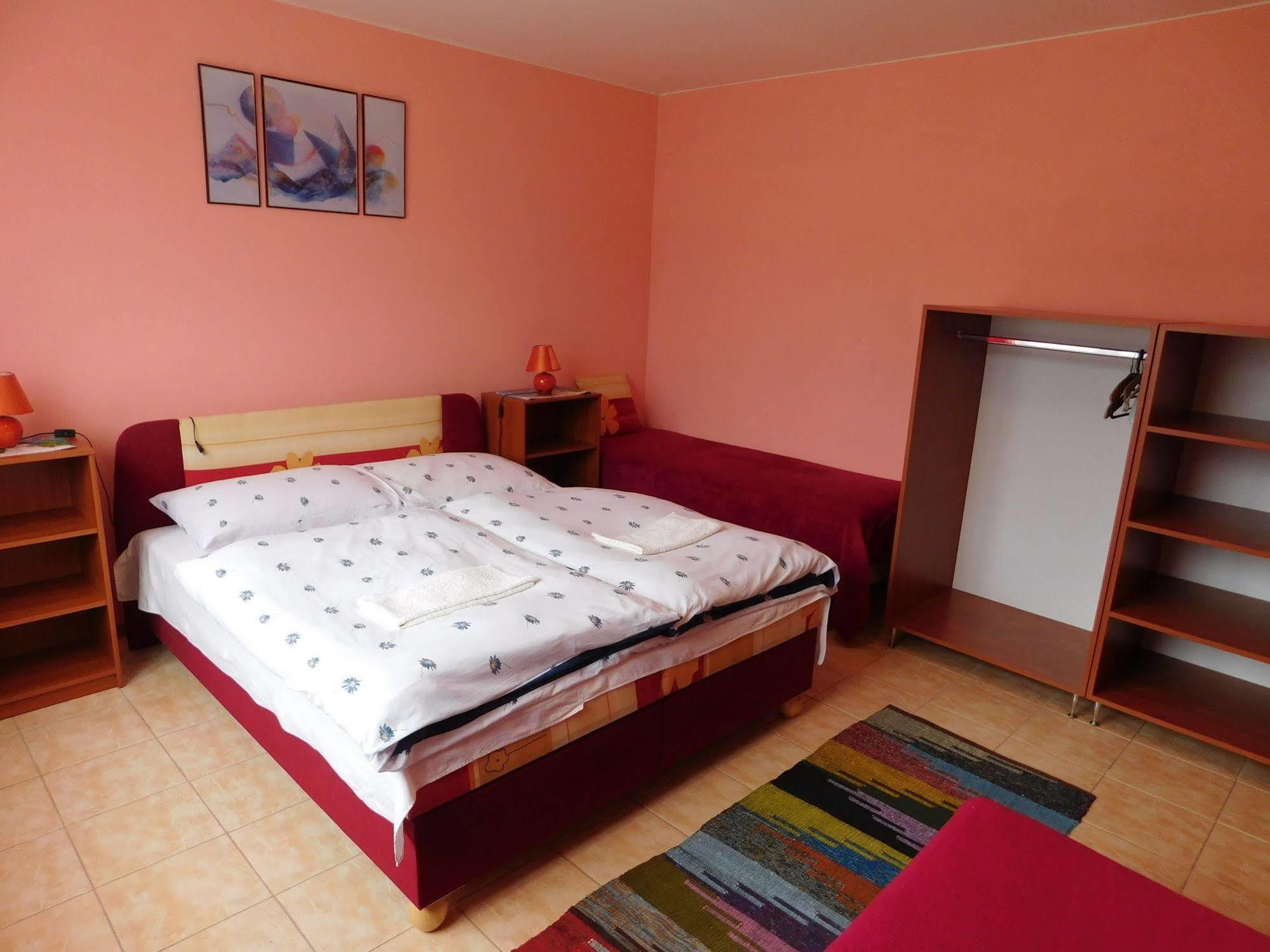Apartmany Tania Závažná Poruba Εξωτερικό φωτογραφία